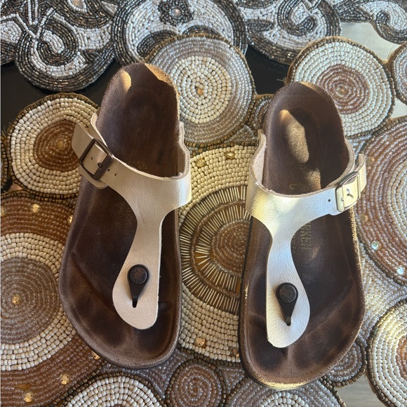 Birkenstock Shoes - Birkenstock with Adjustable Strap - Brown